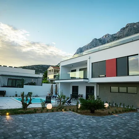 Silva Maris * Makarská